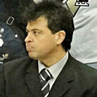 Jack Capuano, 57 (曲棍球教练)
