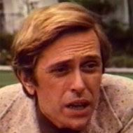 Jack Colvin (1934 - 2005) (Diễn viên truyền hình)