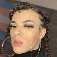 Jade Mcdermott, 22 (TikTok明星)