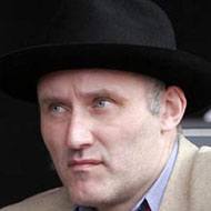 Jah Wobble, 67 (Bassista)