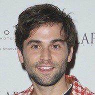 Jake Borelli, 34 (TV Schauspieler)