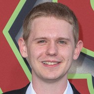 Jake Wardle, 33 (YouTube-ster)