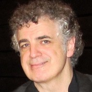 Jakko Jakszyk, 65 (Guitarist)