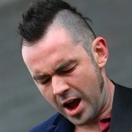 James Black, 48 (Guitarrista)