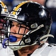 James Conner, 28 (Cầu thủ bóng bầu dục)