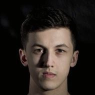 James Samuel, 25 (Goochelaar)