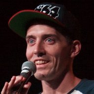 James Willems, 39 (Звезда Youtube)