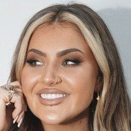 Jamie Genevieve, 32 (YouTube Star)