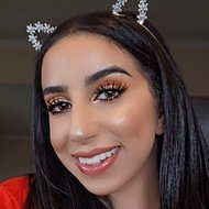 Janelle Mughannam, 30 (YouTube明星)