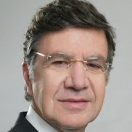 Jaoquin Lavin, 72 (Политик)