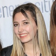 Jaslyn Edgar, 23 (Pop Singer)