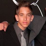 Jason Smith, 25 (Cantor Pop)