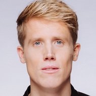Jay Hardway, 32 (DJ)