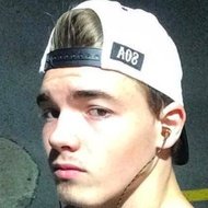 Jayden Rembacher, 25 (Instagram明星)