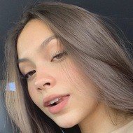 Jazmin Saldana, 21 (TikTok Star)