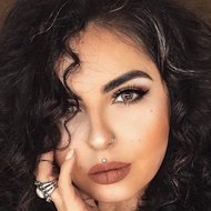 Jazmina Daniel, 34 (Instagram Star)