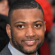 JB Gill, 37 (Popsänger)