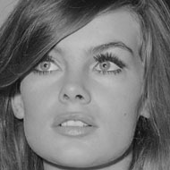 Jean Shrimpton, 81 (Modella)