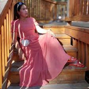 Jeanne Dimal Estillore, 49 (TikTok Star)