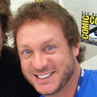 Jeff Nimoy, 59 (配音演員)