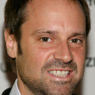 Jeffrey Skoll, 59 (Предприниматель)