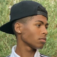 jehvong, 24 (TikTok Star)