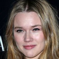 Jemima West, 38 (电视女演员)