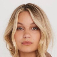 Jen Arellano, 27 (模特)