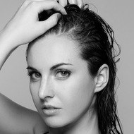 Jen DePlanche, 32 (Live.me明星)