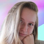 Jenn Creates, 23 (YouTube明星)