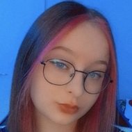 Jennaaws, 20 (TikTok Star)