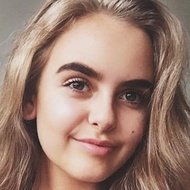 Jennifer Harriman, 23 (Star di YouTube)