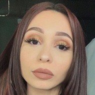 Jennifer Hernandez, 25 (Pop Singer)