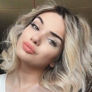 Jennifer Jeketa, 27 (Instagram Star)