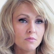 Jennifer Lyon, 40 (電視女演員)