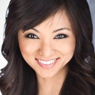Jennifer Paz, 49 (舞台女演员)