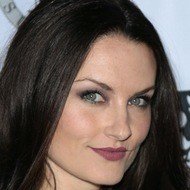 Jennifer Wenger, 40 (Actriz de Televisión)