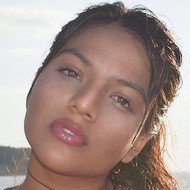 Jenny Avila, 24 (Model)