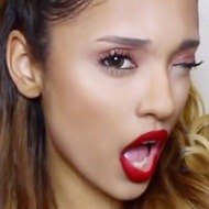 JessChic, 27 (YouTube明星)