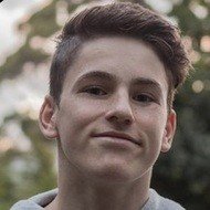 Jesse Jankulovski, 22 (YouTube Star)