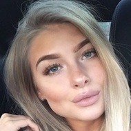 Jessica Hunt, 28 (Instagram Star)