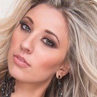 Jessica Nichols, 35 (YouTube明星)