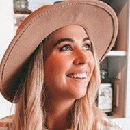Jessica Parry-Valentine, 33 (YouTube明星)