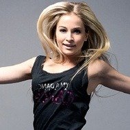 Jessica Richens, 28 (Dancer)