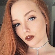 Jessica Sulecki, 32 (Instagram明星)