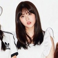 Ji Su-yeon, 26 (Pop Singer)