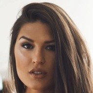 Jiana Davis, 32 (模特)