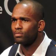 Jimi Manuwa, 45 (MMA格鬥手)