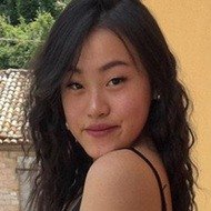 Jingherly, 26 (YouTube明星)