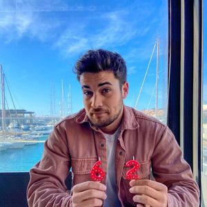 Joan Garrido, 29 (Cantante pop)